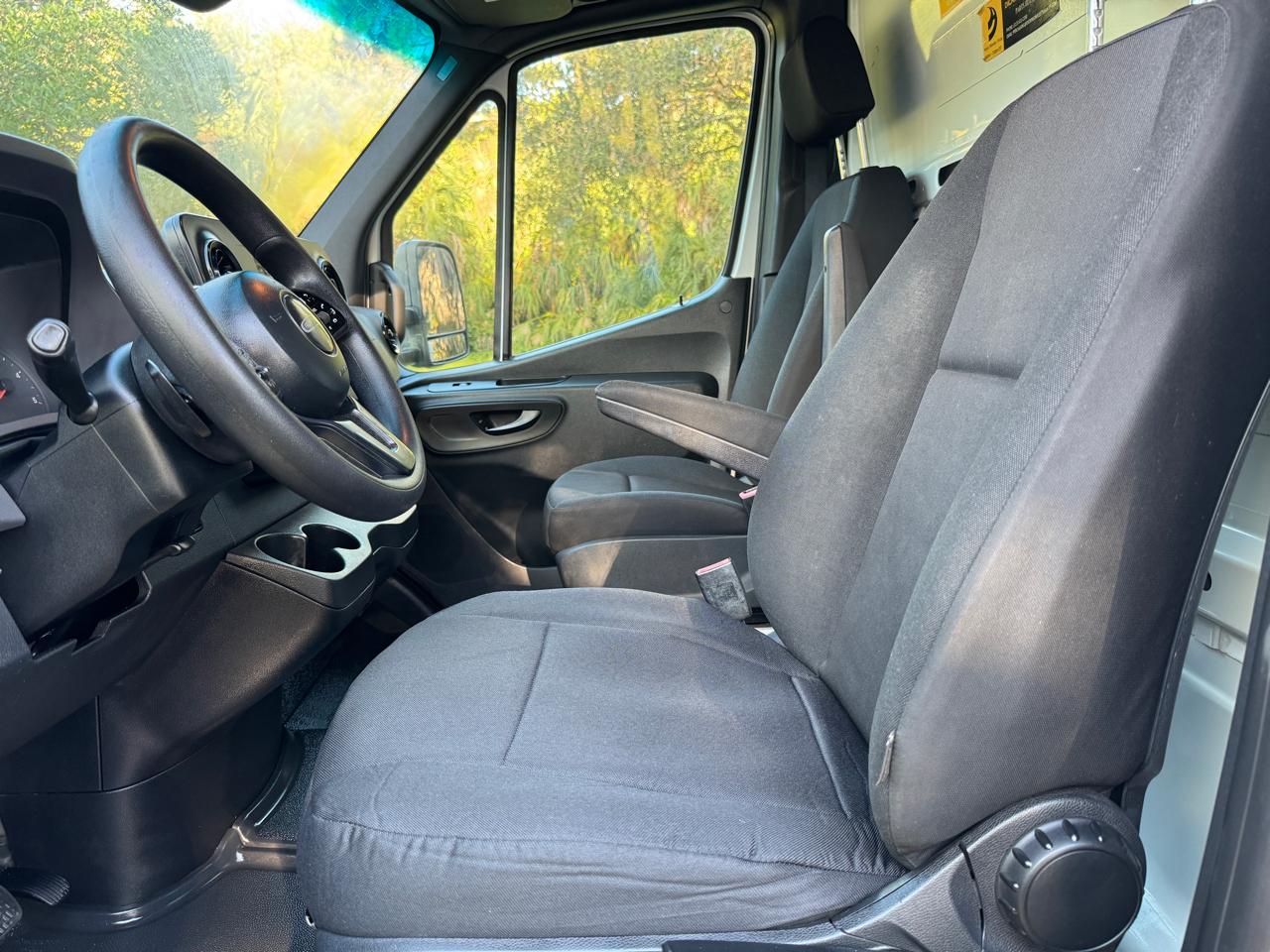 Mercedes-Benz Sprinter 4500 Standard Roof 170" 2019