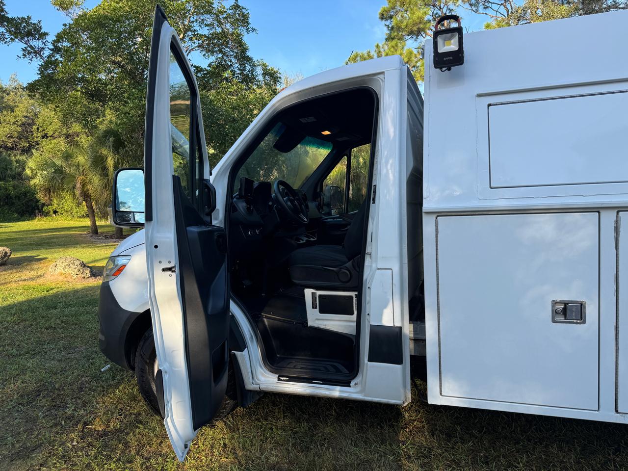 Mercedes-Benz Sprinter 4500 Standard Roof 170" 2019