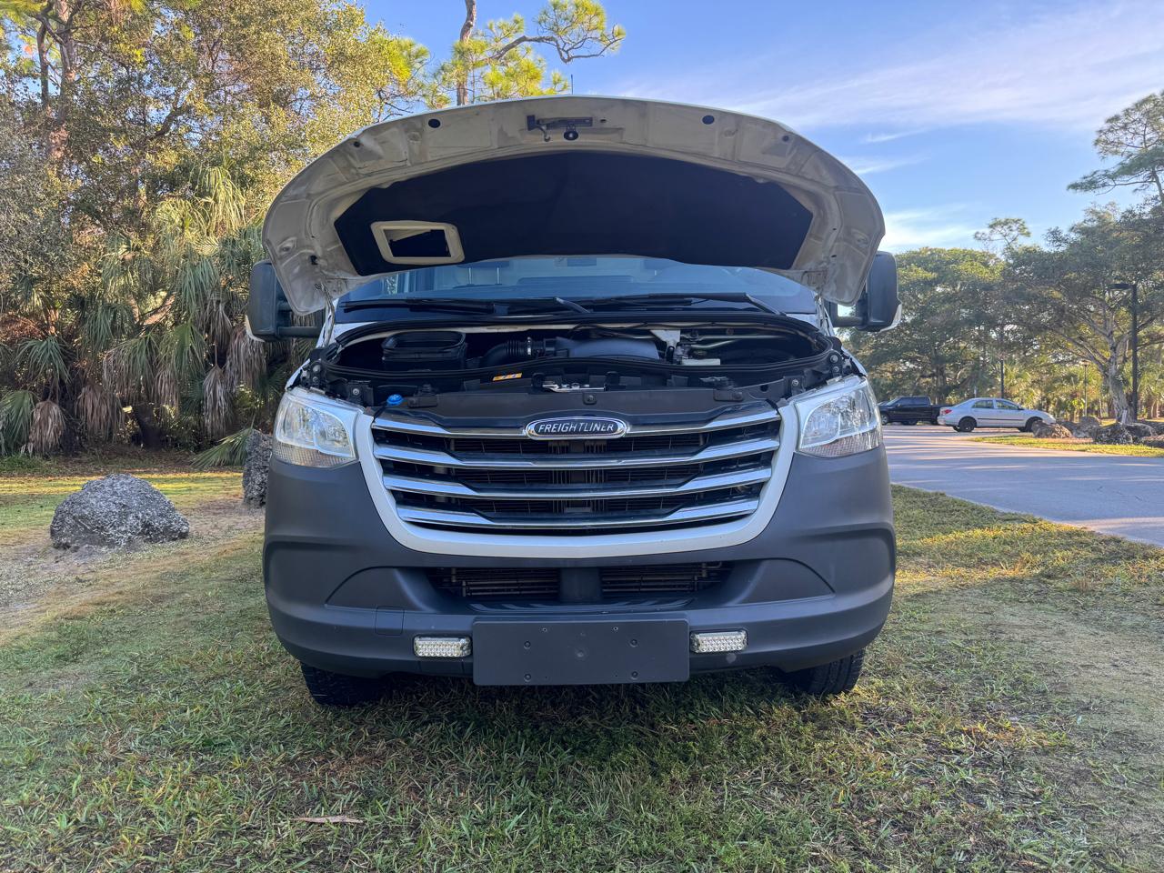 Mercedes-Benz Sprinter 4500 Standard Roof 170" 2019