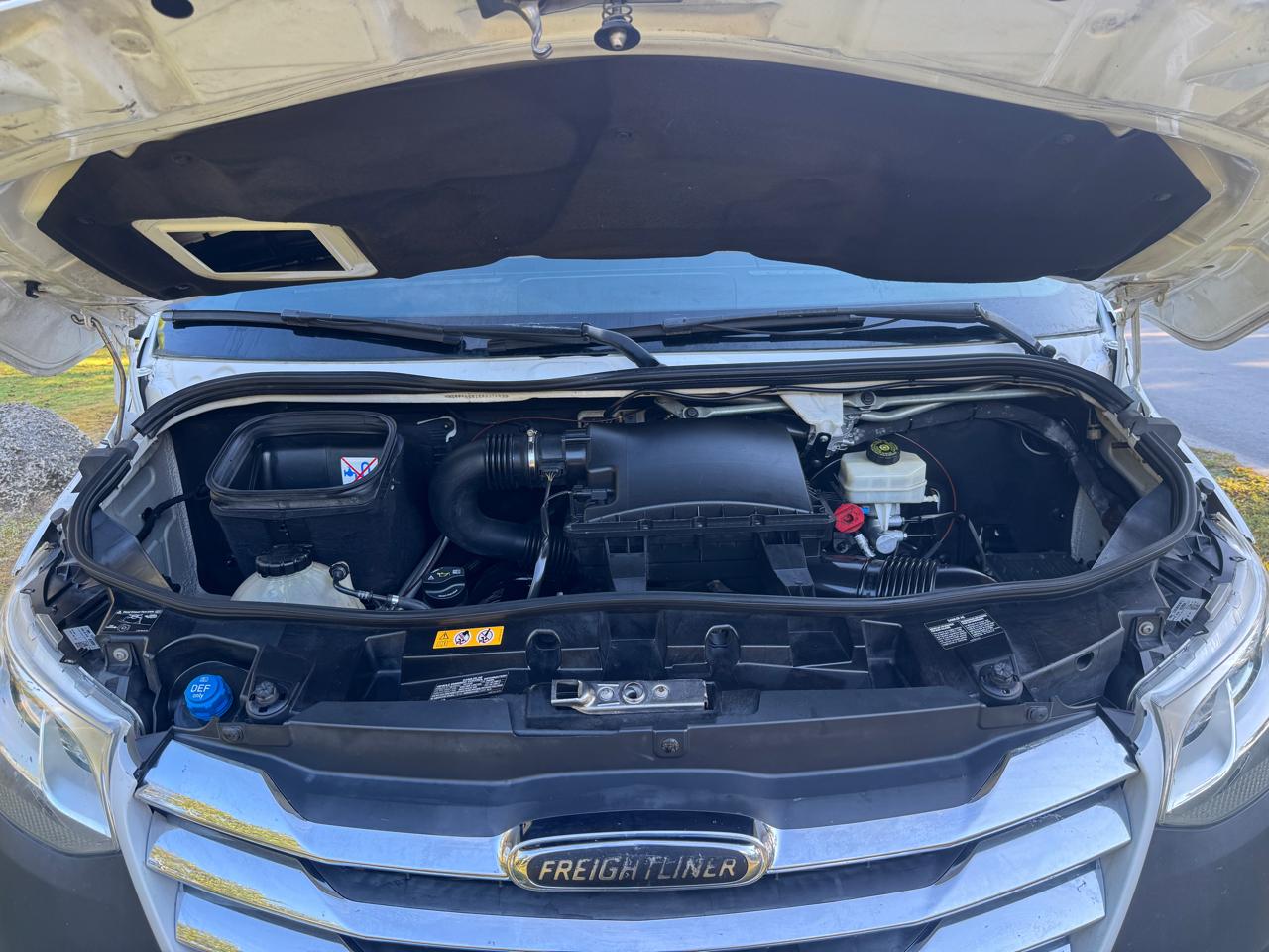 Mercedes-Benz Sprinter 4500 Standard Roof 170" 2019