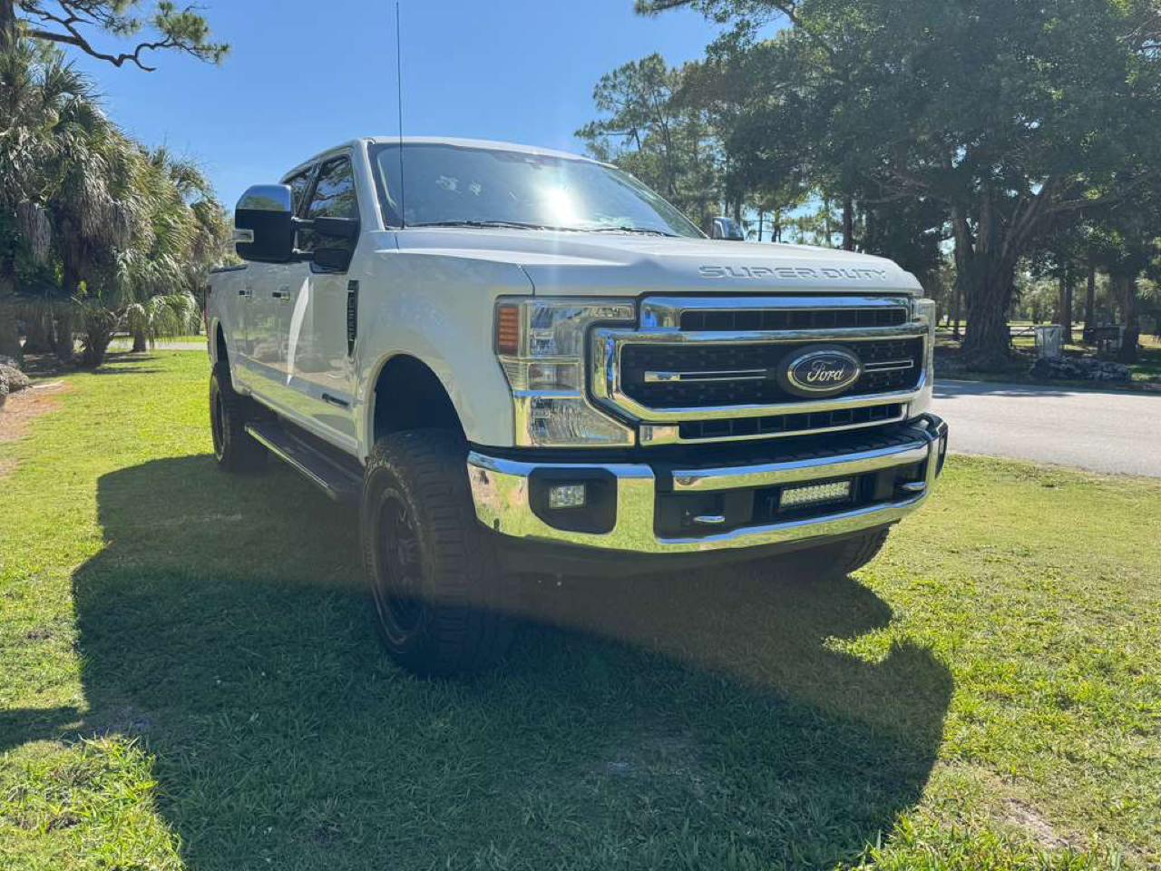 Ford Super Duty F-250 SRW Lariat 4WD Crew Cab 6.75' Box 2020