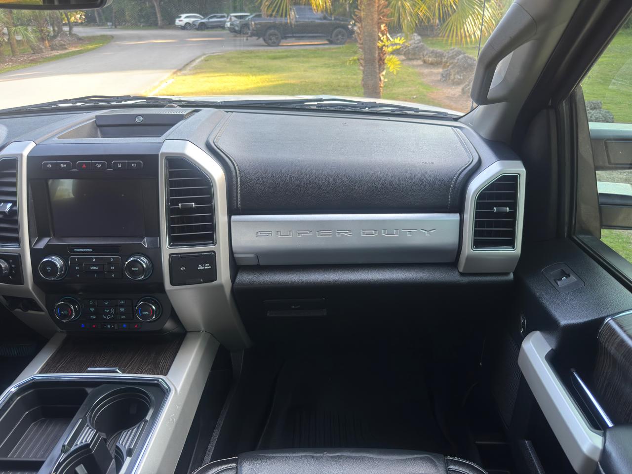 Ford Super Duty F-250 SRW Lariat 4WD Crew Cab 6.75' Box 2020