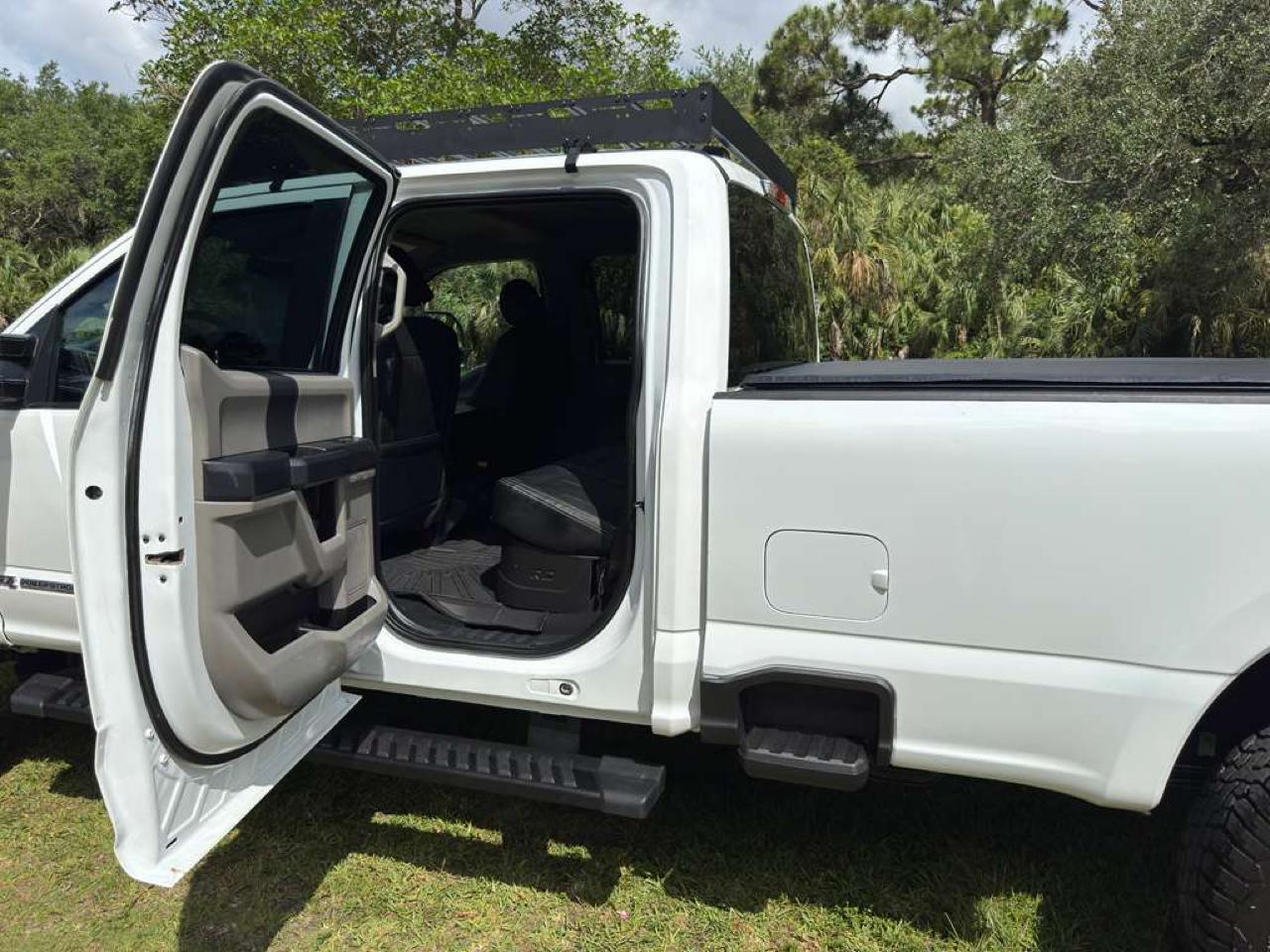 Ford Super Duty F-250 SRW  2022