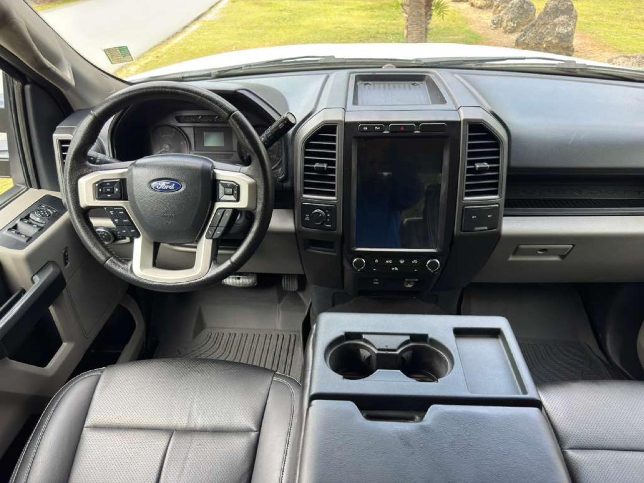 Ford Super Duty F-250 SRW  2022