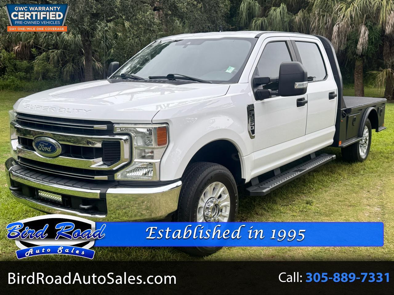 White 2022 Ford F-250 Super Duty Pickup Truck Four-Wheel Drive Automatic