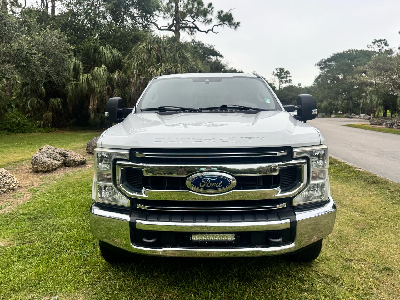 Ford Super Duty F-250 SRW XLT 4WD Crew Cab 8' Box 2022