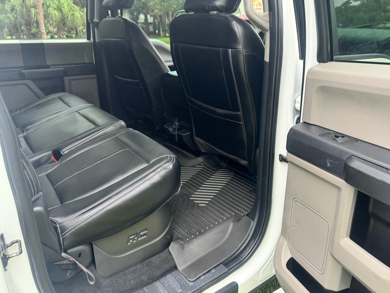 Ford Super Duty F-250 SRW XLT 4WD Crew Cab 8' Box 2022