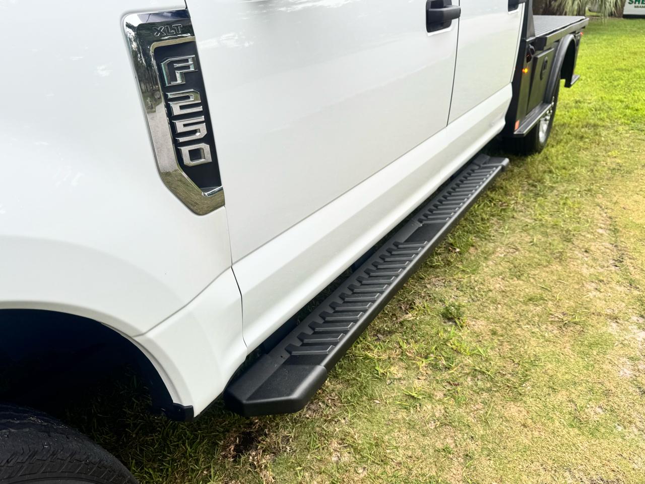 Ford Super Duty F-250 SRW XLT 4WD Crew Cab 8' Box 2022