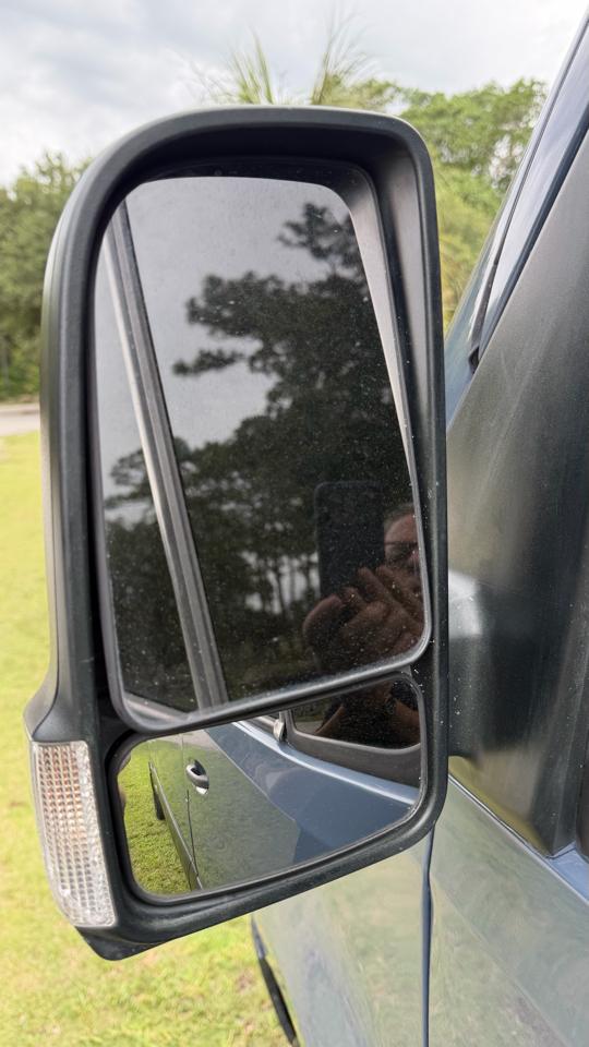 Mercedes-Benz Sprinter Van 2500 High Roof V6 170" RWD 2019