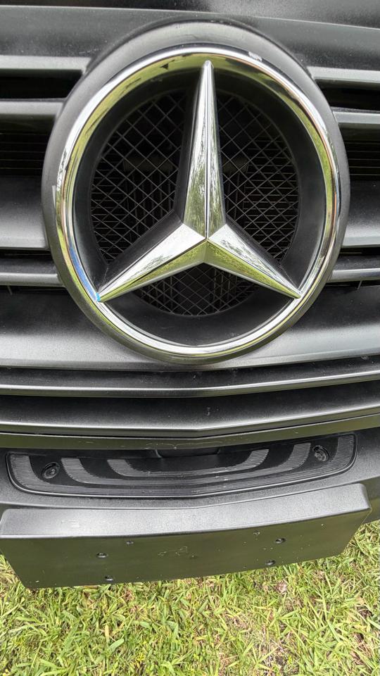 Mercedes-Benz Sprinter Van 2500 High Roof V6 170" RWD 2019