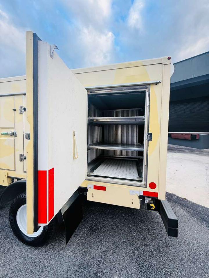 Ford E-Series Cutaway E-450 DRW 158" WB 2021