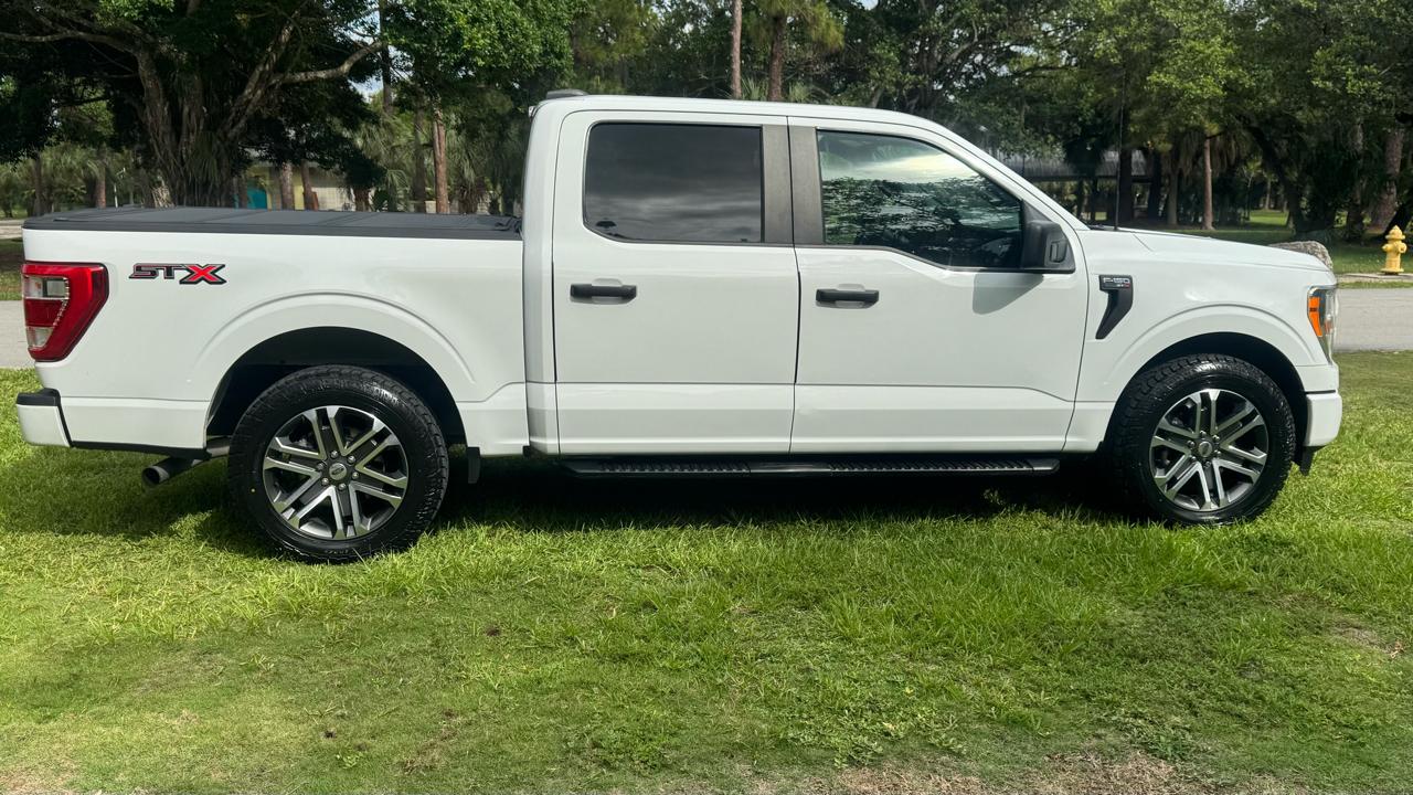 Ford F-150 XLT 2WD SuperCrew 5.5' Box 2021