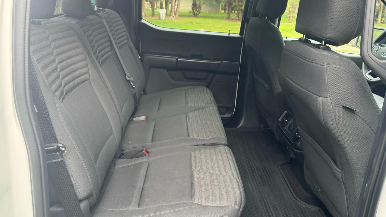 Ford F-150 XLT 2WD SuperCrew 5.5' Box 2021