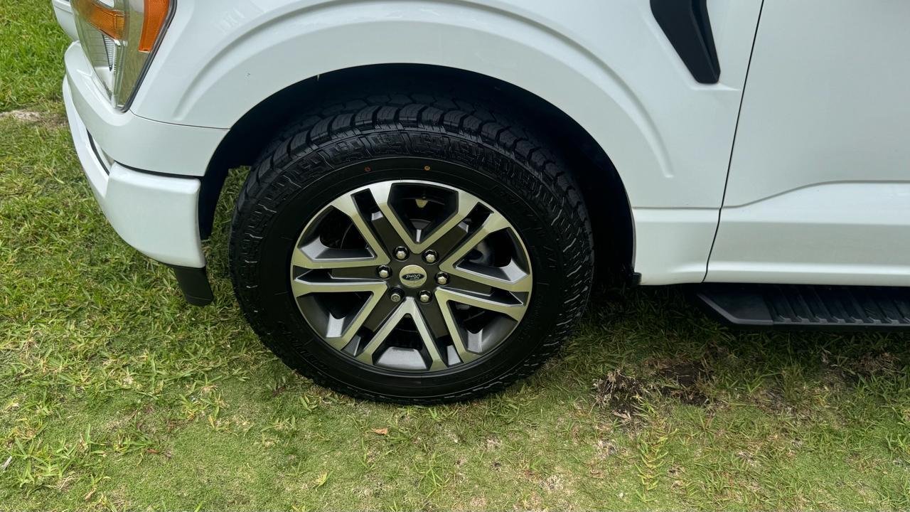 Ford F-150 XLT 2WD SuperCrew 5.5' Box 2021