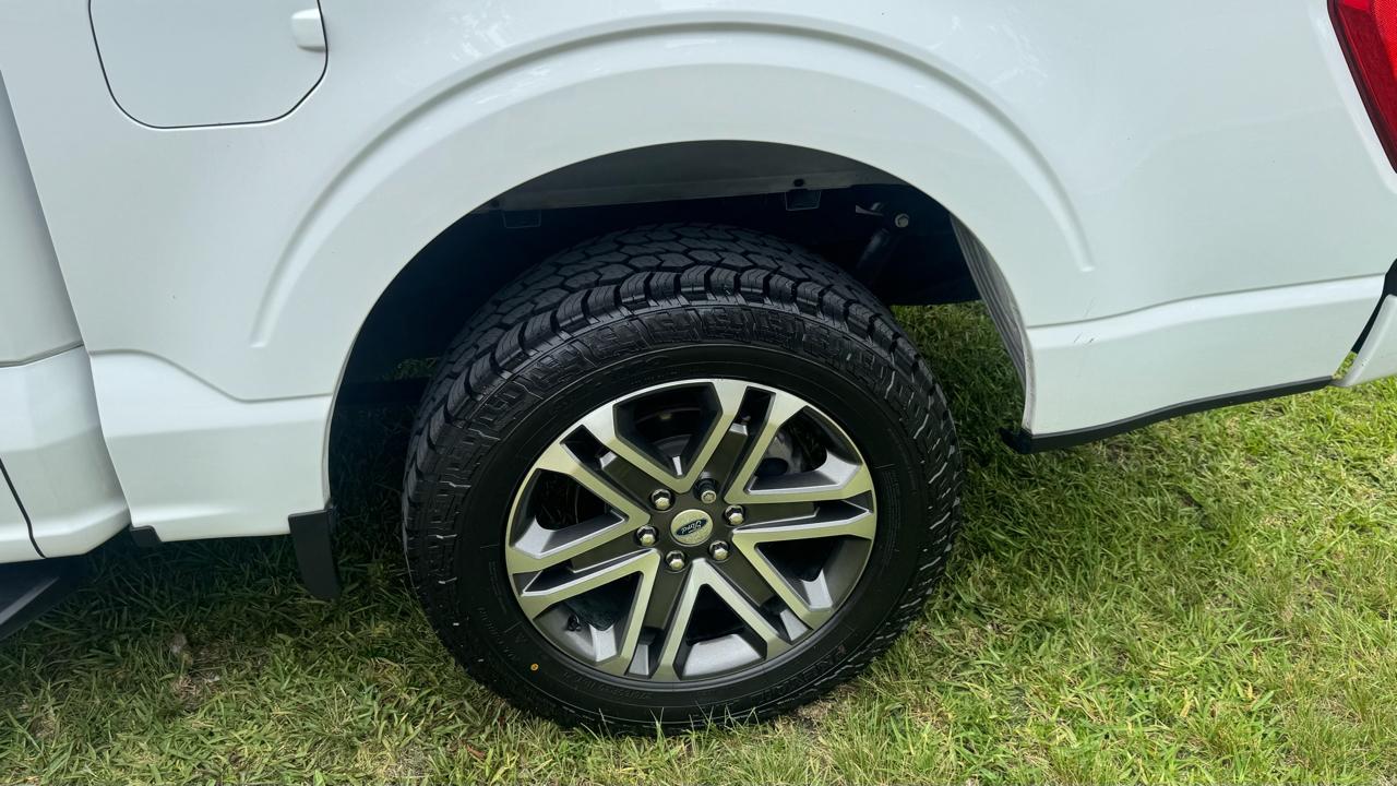 Ford F-150 XLT 2WD SuperCrew 5.5' Box 2021