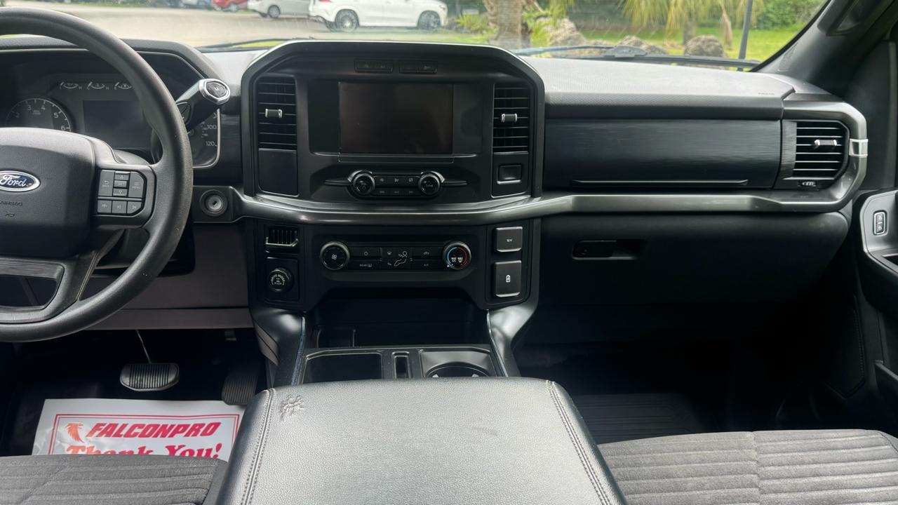 Ford F-150 XLT 2WD SuperCrew 5.5' Box 2021