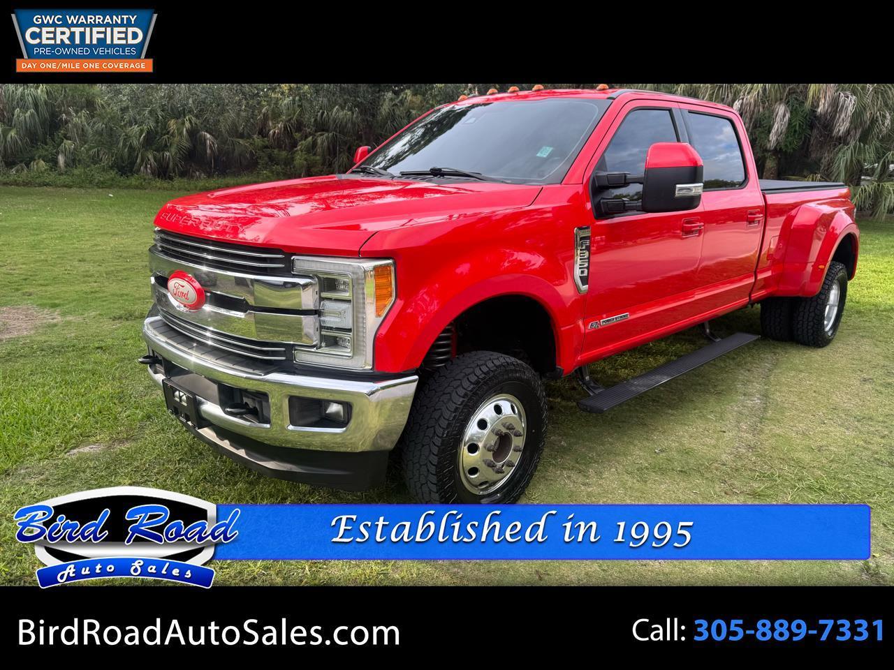 Ford Super Duty F-350 DRW Lariat 4WD Crew Cab 8' Box 2017