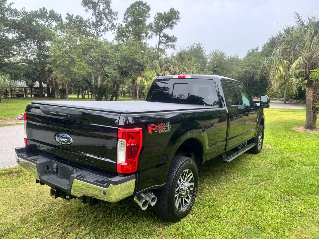 Ford Super Duty F-350 SRW  2017