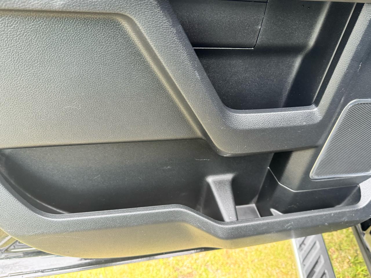 Ford Super Duty F-350 SRW  2017