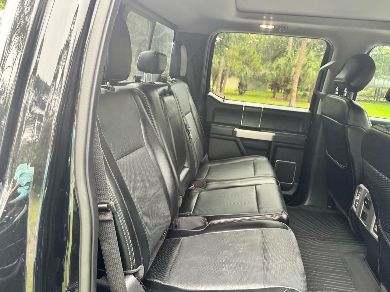Ford Super Duty F-350 SRW  2017