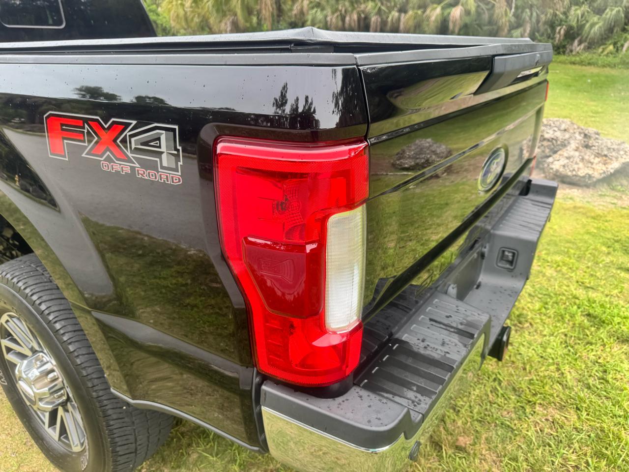 Ford Super Duty F-350 SRW  2017
