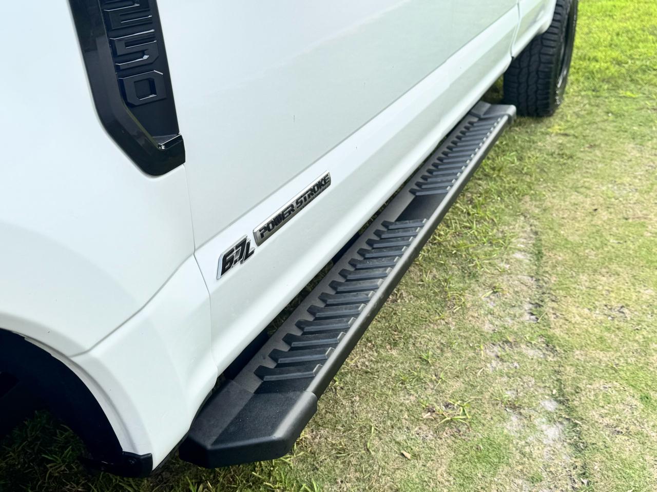 Ford Super Duty F-250 SRW 4WD Crew Cab 172" FX4 2022
