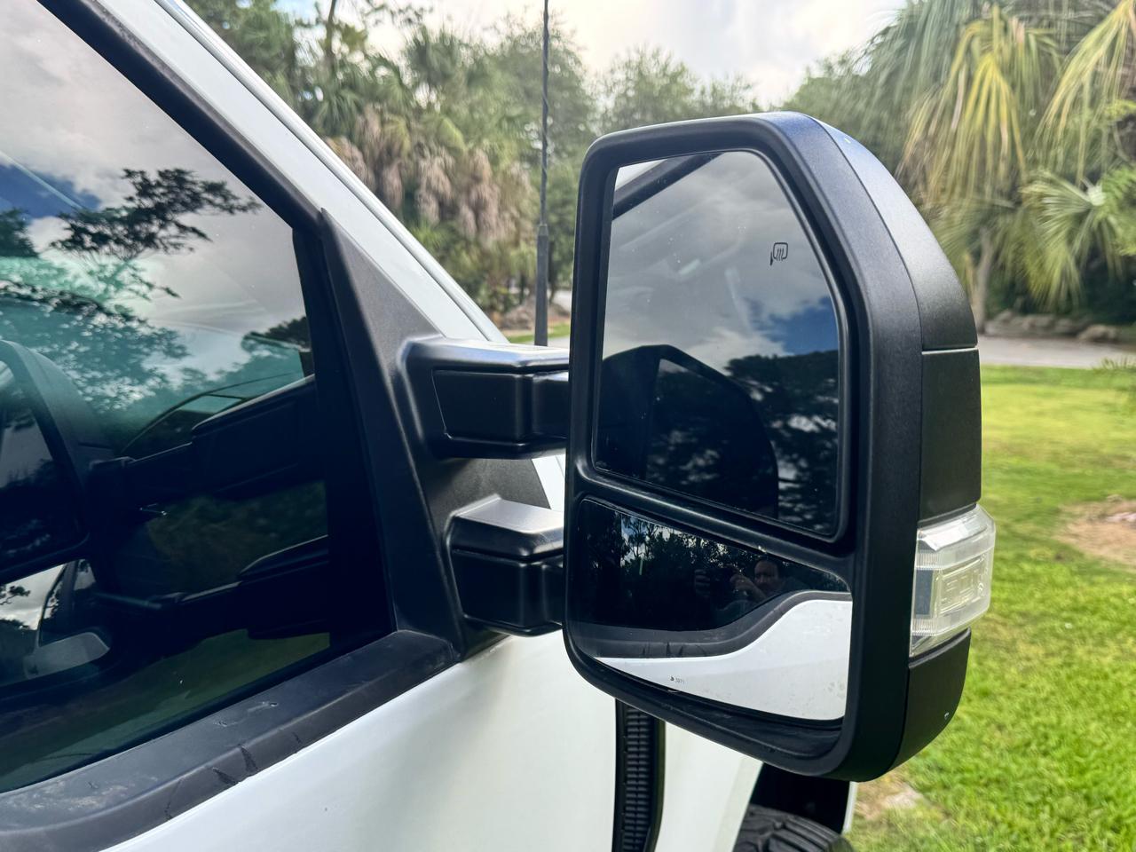Ford Super Duty F-250 SRW 4WD Crew Cab 172" FX4 2022