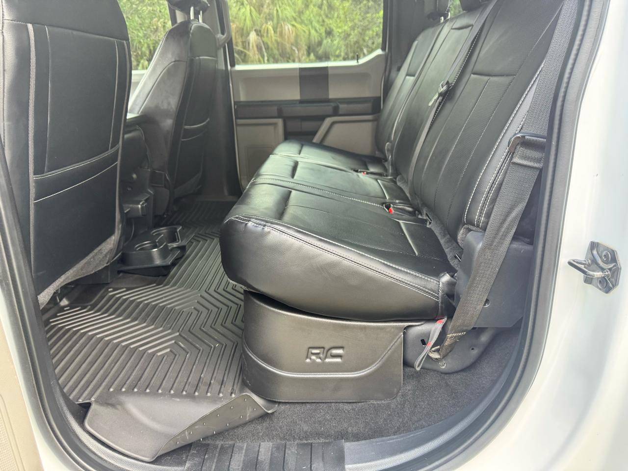 Ford Super Duty F-250 SRW 4WD Crew Cab 172" FX4 2022