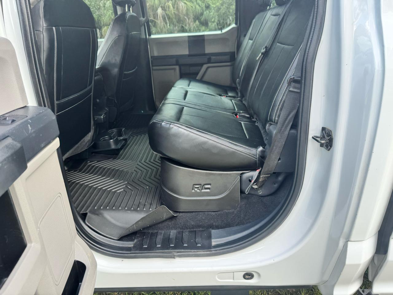 Ford Super Duty F-250 SRW 4WD Crew Cab 172" FX4 2022