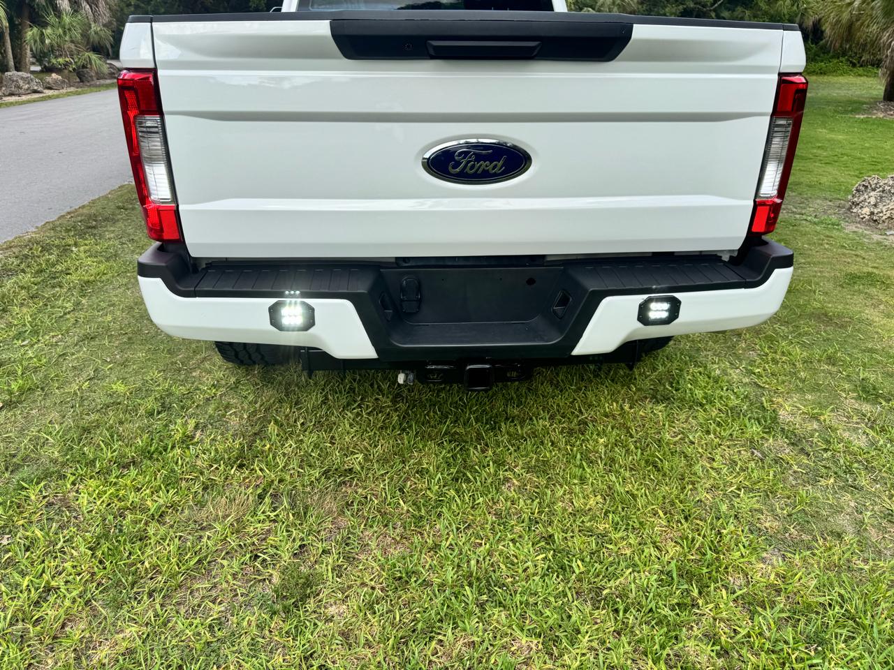 Ford Super Duty F-250 SRW 4WD Crew Cab 172" FX4 2022
