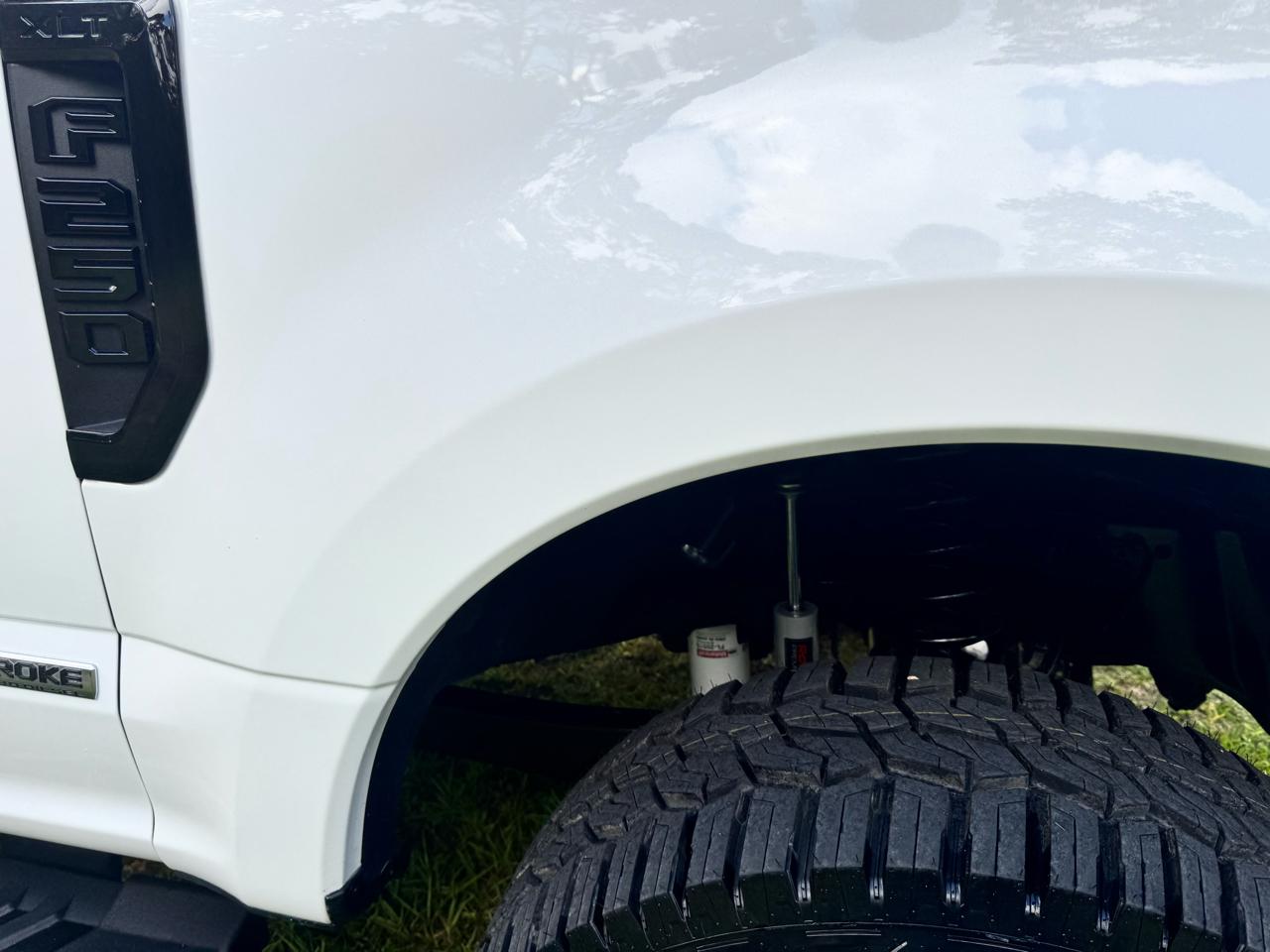 Ford Super Duty F-250 SRW 4WD Crew Cab 172" FX4 2022