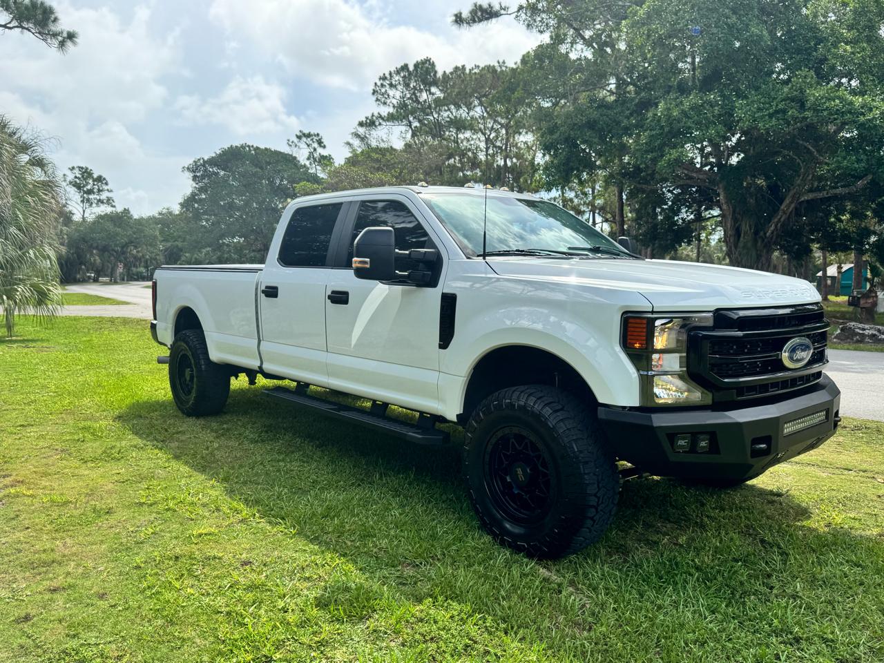 Ford Super Duty F-250 SRW 4WD Crew Cab 172" FX4 2022