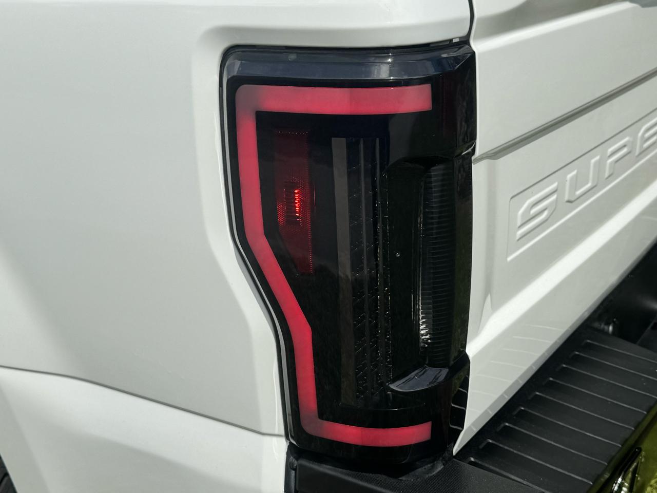 Ford Super Duty F-250 SRW 4WD Crew Cab 172" FX4 2022