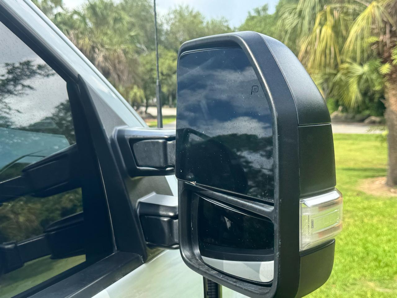Ford Super Duty F-250 SRW 4WD Crew Cab 172" FX4 2022