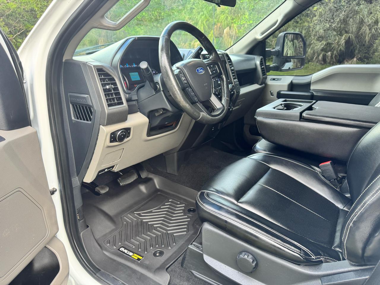 Ford Super Duty F-250 SRW 4WD Crew Cab 172" FX4 2022