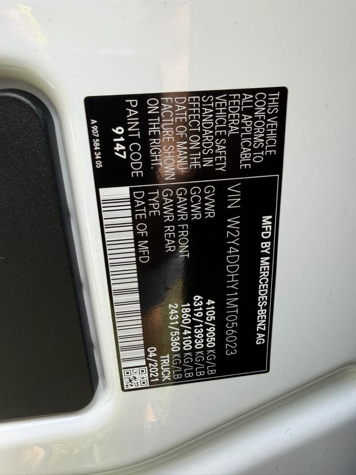 Freightliner Sprinter Cargo Van 2500 High Roof I4 170" Extended RWD 2021