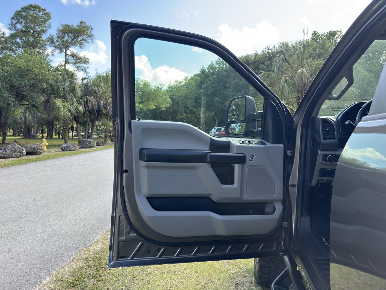 Ford Super Duty F-250 SRW  2020