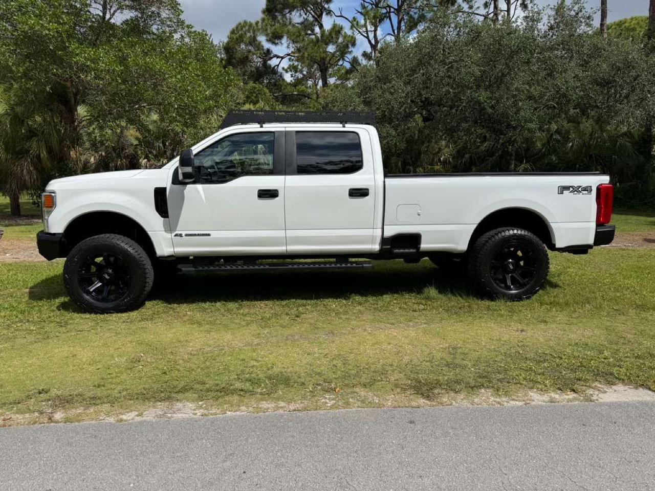 Ford Super Duty F-250 SRW  2022