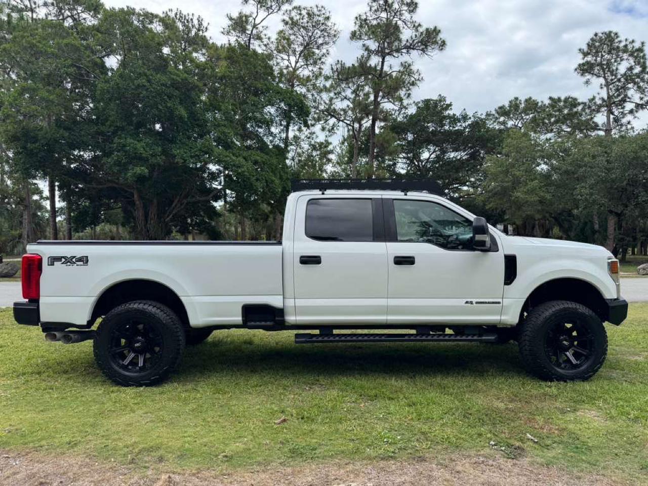 Ford Super Duty F-250 SRW  2022