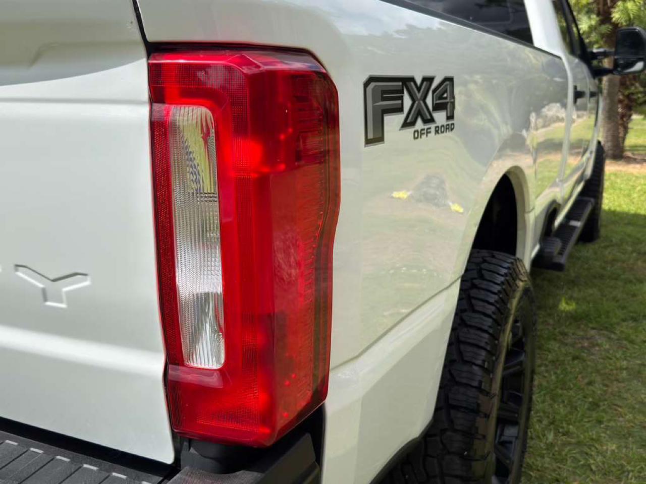 Ford Super Duty F-250 SRW  2022