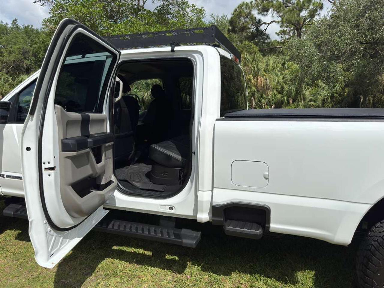 Ford Super Duty F-250 SRW  2022