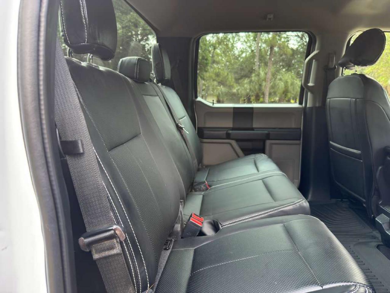Ford Super Duty F-250 SRW  2022