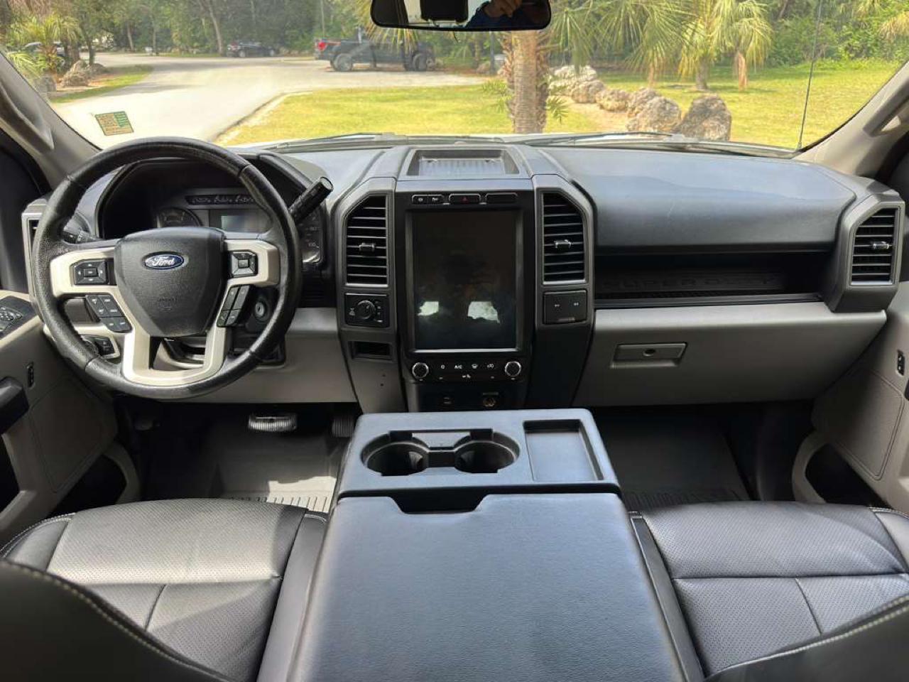 Ford Super Duty F-250 SRW  2022
