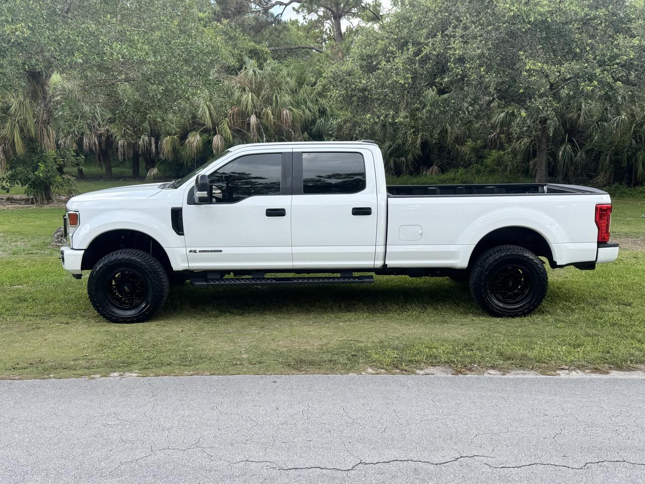 Ford Super Duty F-250 SRW  2022
