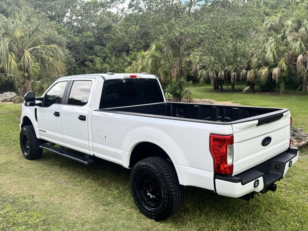 Ford Super Duty F-250 SRW  2022