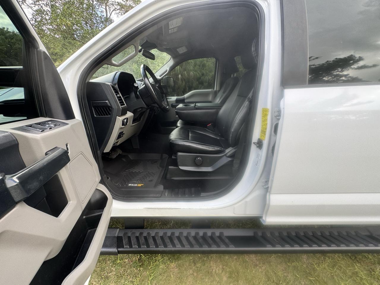 Ford Super Duty F-250 SRW  2022
