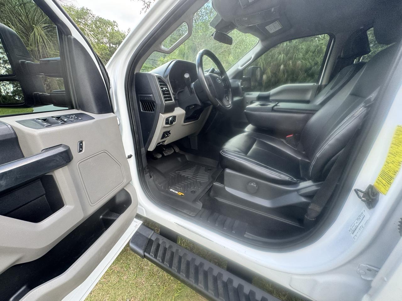 Ford Super Duty F-250 SRW  2022