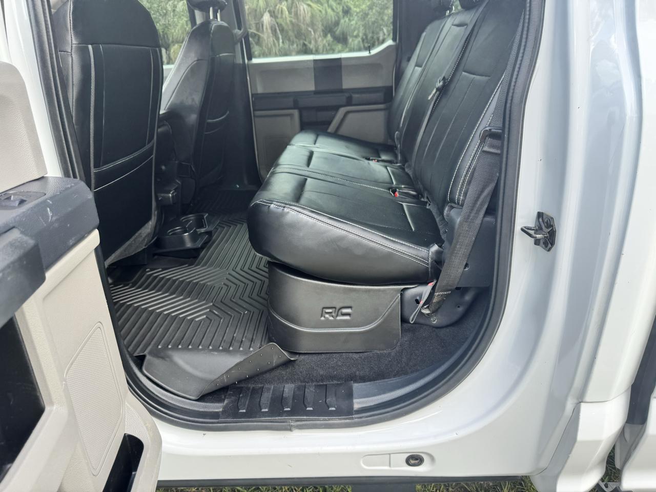 Ford Super Duty F-250 SRW  2022