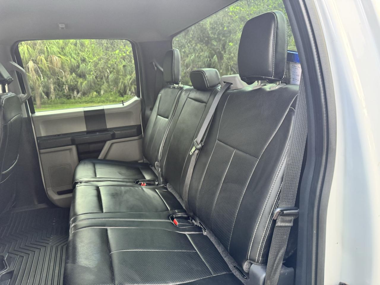 Ford Super Duty F-250 SRW  2022