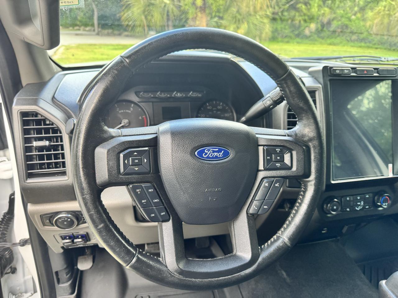 Ford Super Duty F-250 SRW  2022